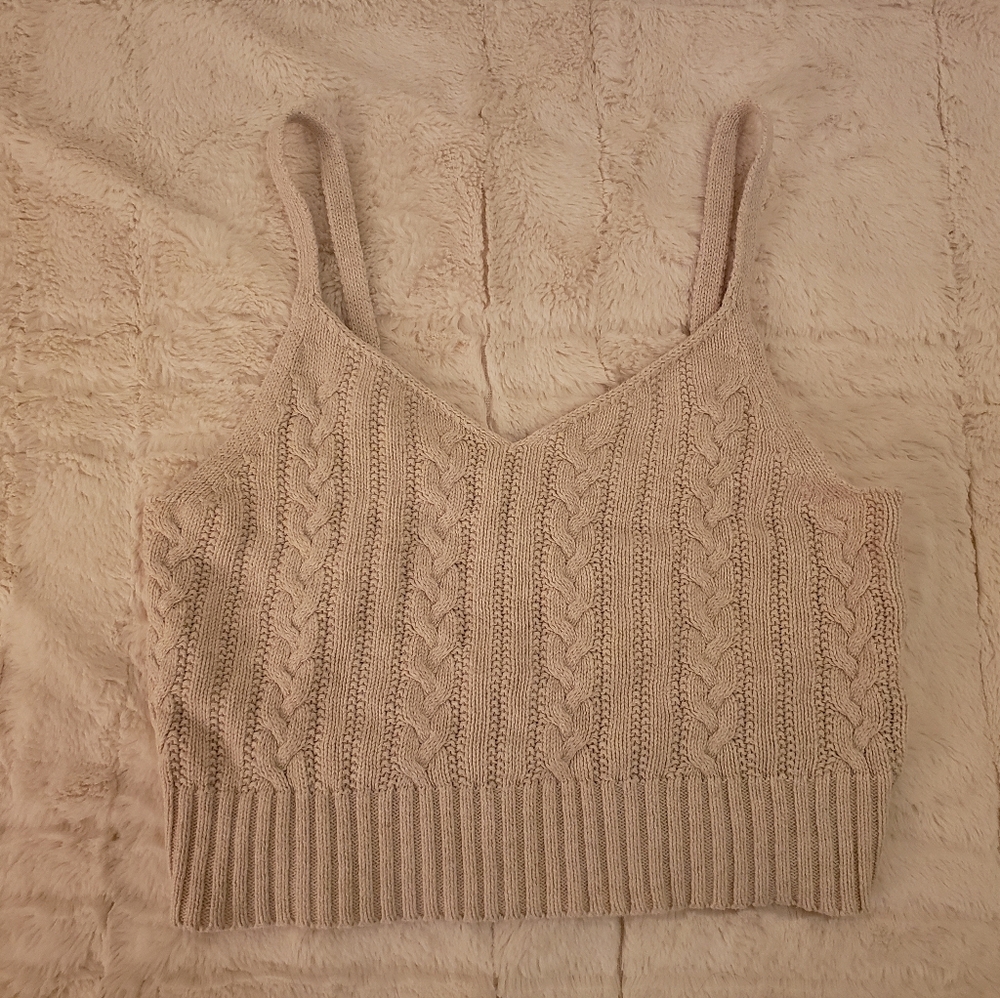 SOLD - Cute Amarican Eagle crop top